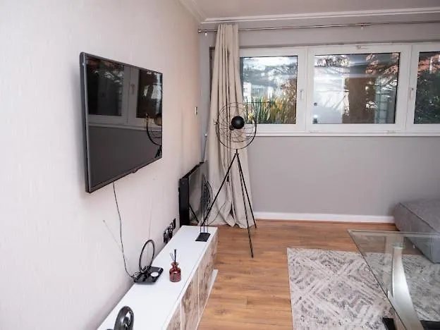 Apartment Century Wharf Apt Cardiff United Kingdom